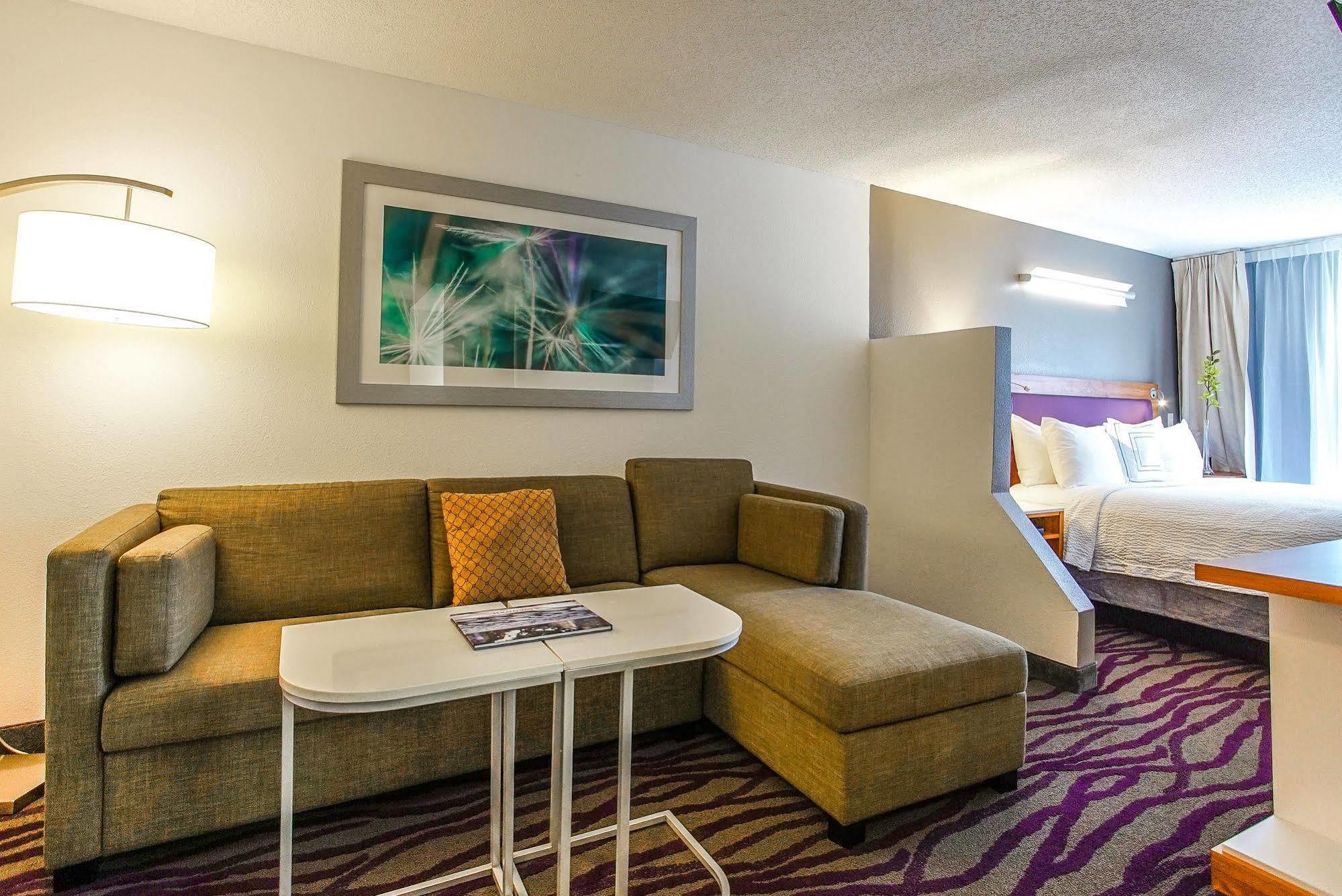 Springhill Suites By Marriott Savannah Midtown Dış mekan fotoğraf
